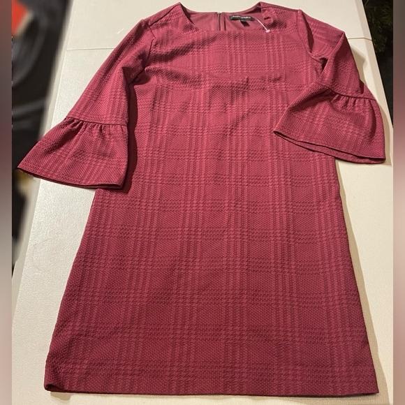 Banana Republic Maroon Plaid Texture Shift Dress Bell Sleeves Women's XS EUC - Picture 1 of 5